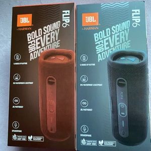 JBL FLIP SPEAKERS